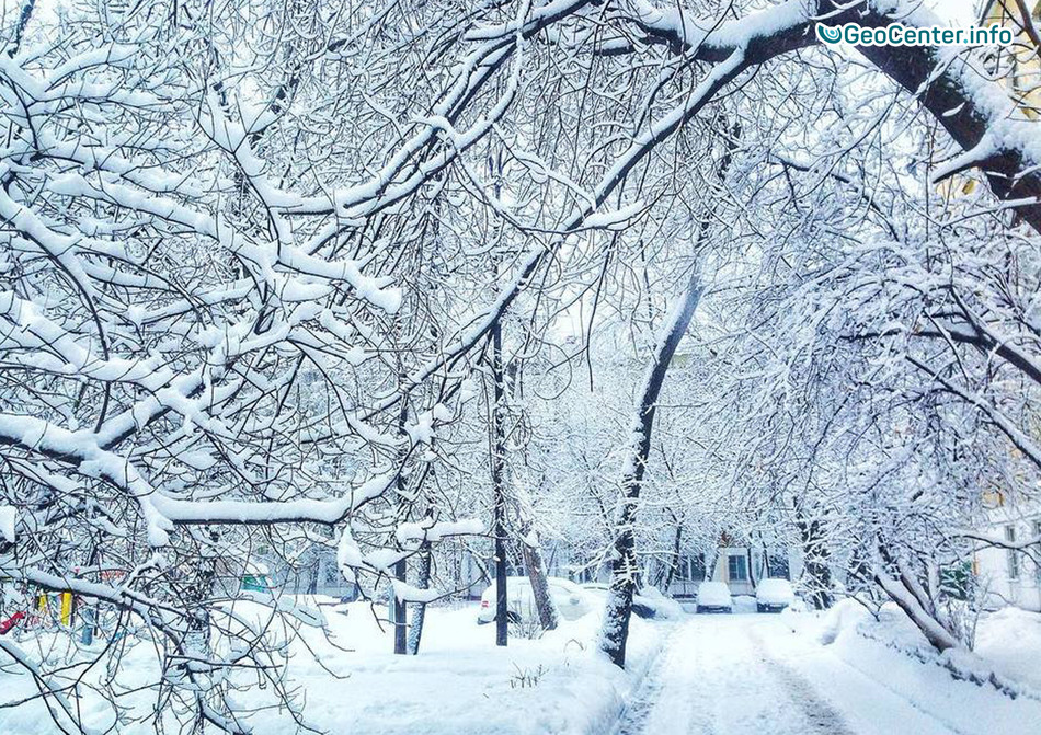 Снегопад в Центральной России, февраль 2018 г.