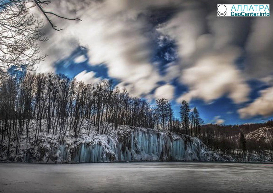 Ледяная красота Плитвицких озер в Хорватии, март 2018 года