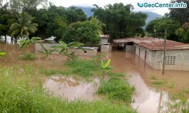 Ливни вызвали наводнения и оползни на юге Гондураса