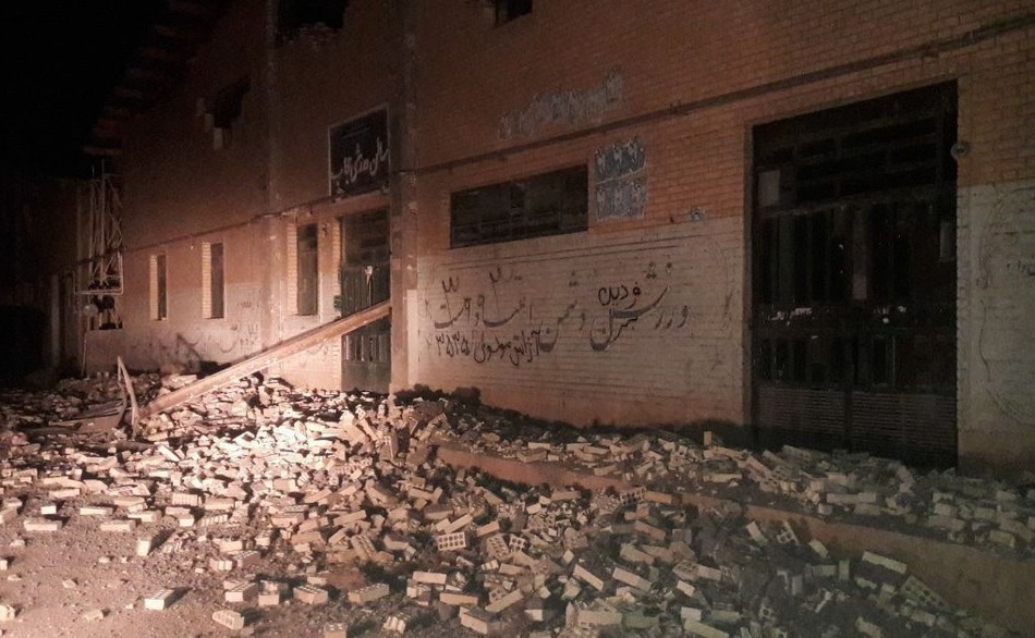 Мощное землетрясение в Иране, август 2018 г.