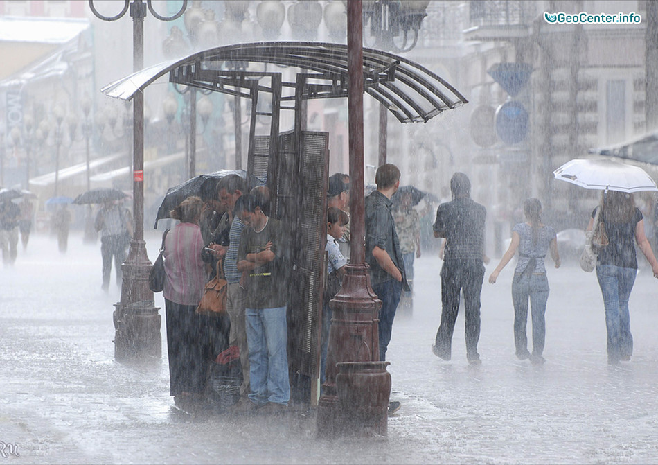 Ливни и наводнение в Мадриде, Испания