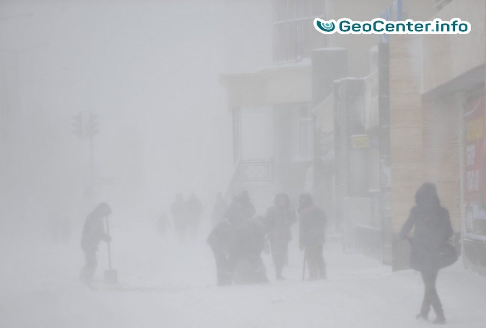 Снежный буран в Астане, Казахстан. Январь 2018 г.