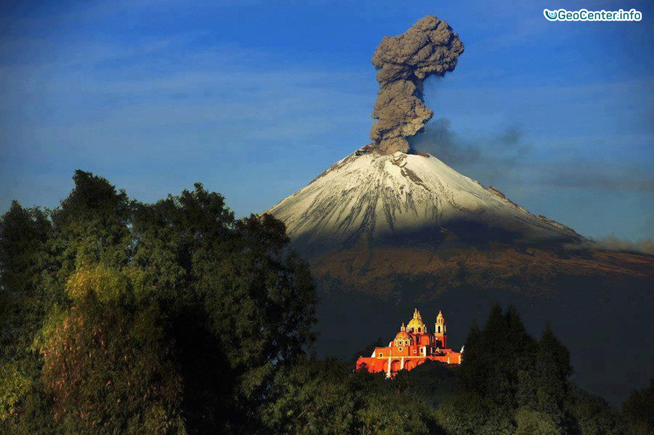 Горячее дыхание вулкана Попокатепетль, Мексика