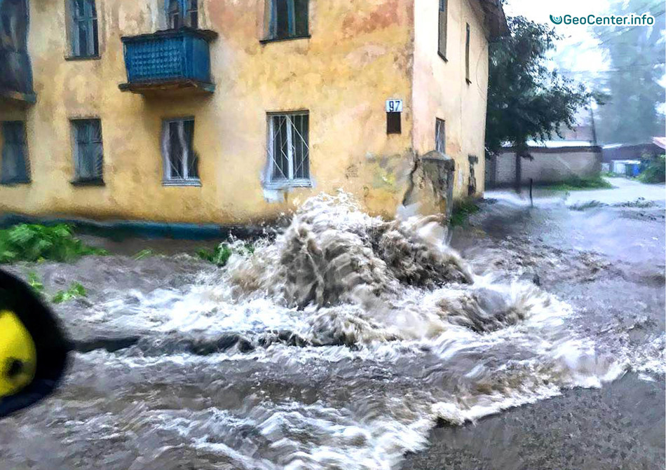 Ливень и наводнение в Ульяновске, Россия