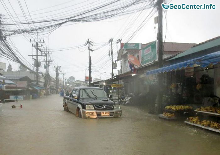 Наводнение в Тайланде на курортных островах Самуи и Пханган, январь 2017