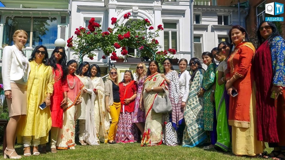 Finding universal grains. Intercultural meeting at the Residence of India Ambassador to Ukraine.