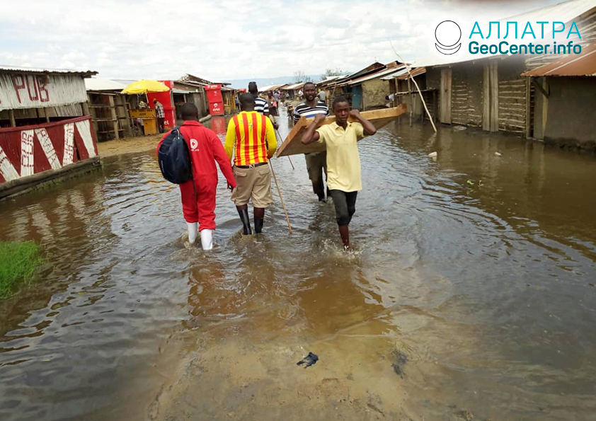 Наводнения в Уганде, май 2020