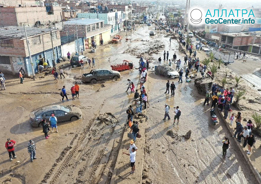 Сильное наводнение и сели в Перу, февраль 2020