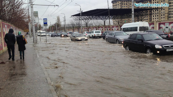 &quot;После дождика, в четверг&quot;: наводнение в Махачкале