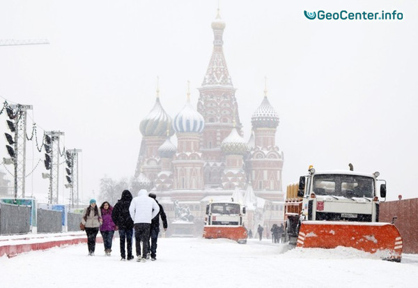 Сильный снегопад в Москве. Рекорды погоды