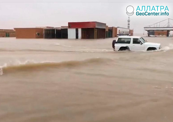 Масштабные наводнения в Саудовской Аравии, ноябрь 2018