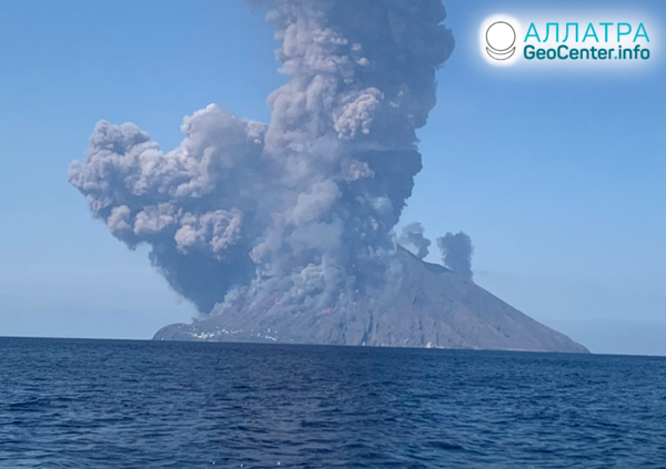 Erupce sopky Stromboli, červenec 2019