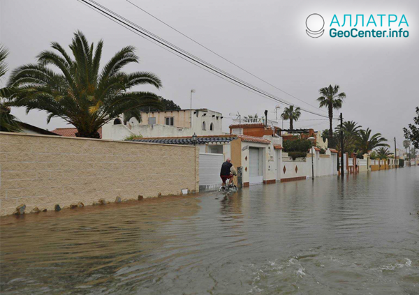 Крупные наводнения в Испании, апрель 2019