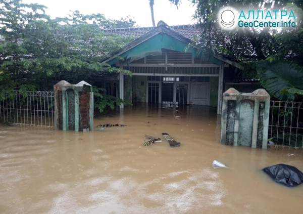 Záplavy v Indonézii, apríl 2020