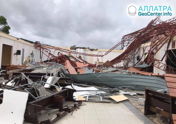 Тайфун «Амбо» на Филиппинах, май 2020